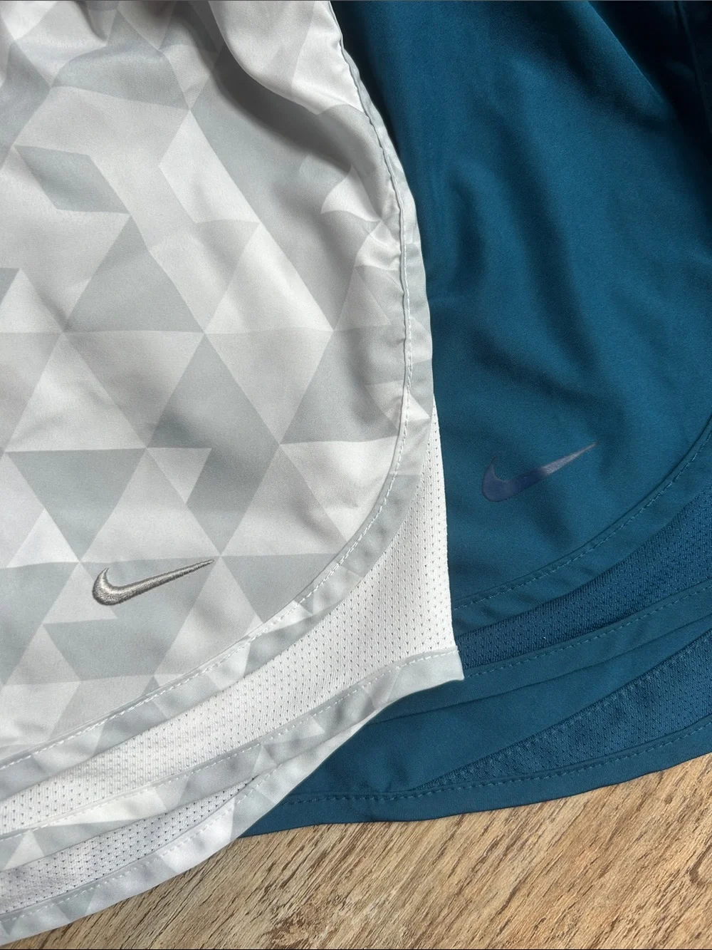 Nike Women's Athletic Shorts - White Geometric & Teal
